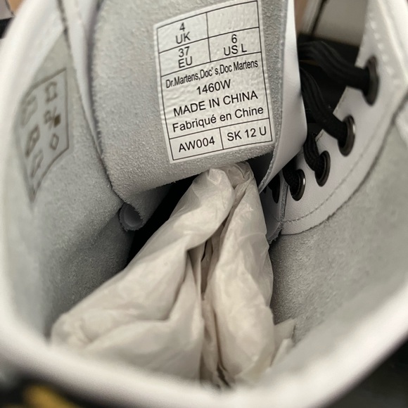 HP⚡️Dr. Martins 1460 White Leather Boot - Picture 11 of 11